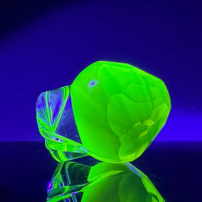 “Citrine ” (UV Reactive) *Faceted* Glass Marble Spinner Cap by One Trick Pony